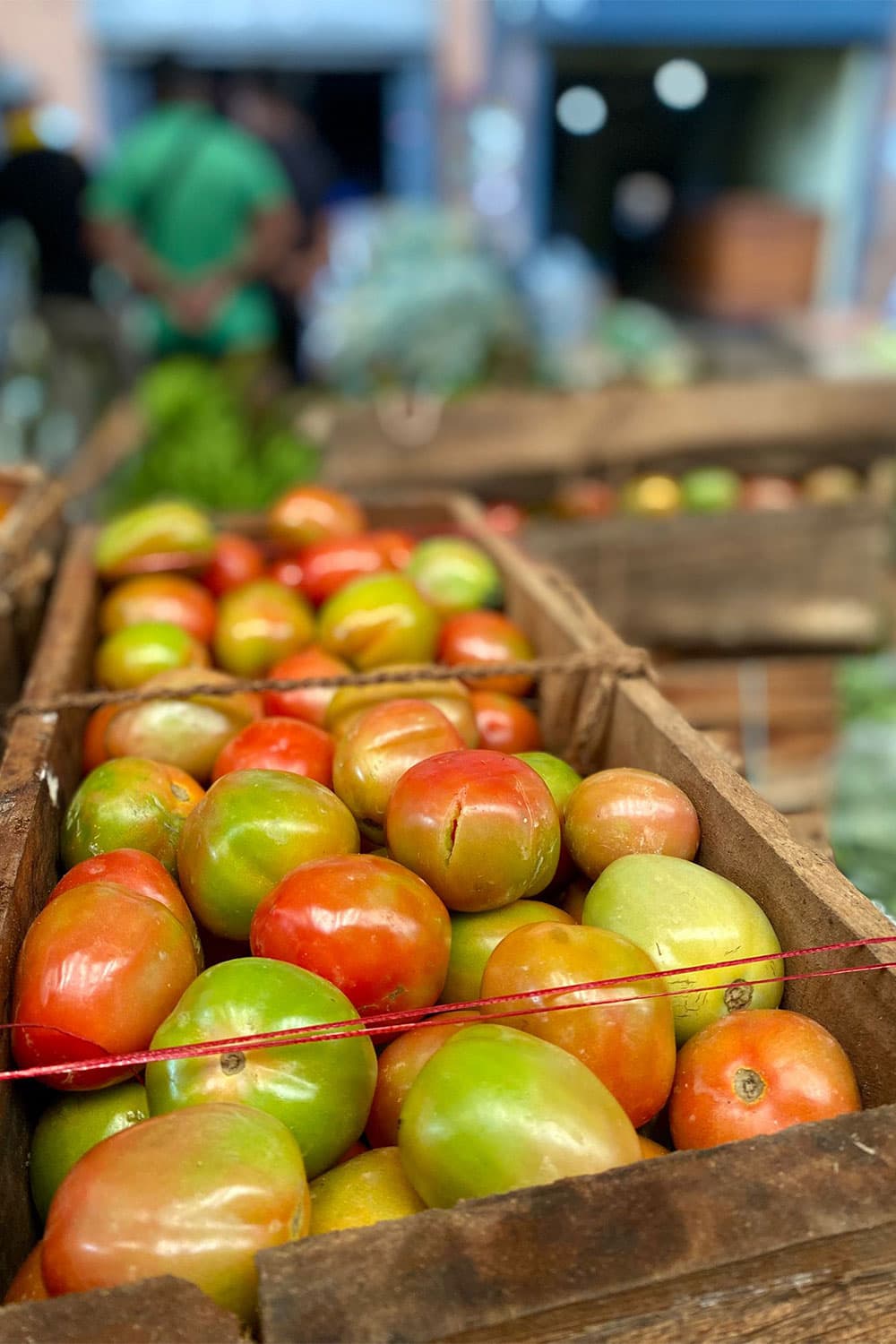 bustling-markets